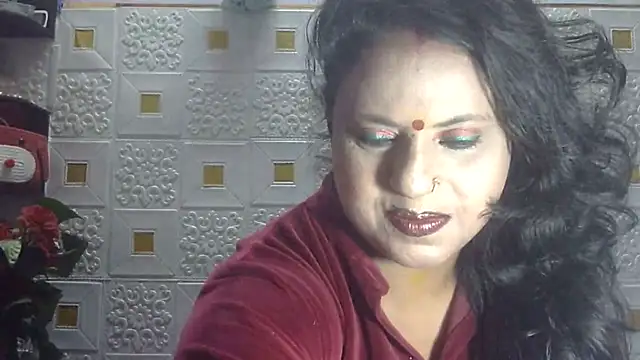 Snapshot of Sexy_komolika chatting on March 11, 4:40 pm Sexy komolika online show from March 11, 4:40 pm