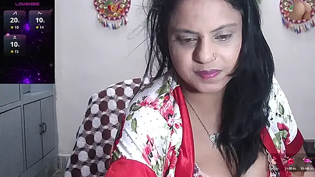 Snapshot of Sexy_komolika chatting on September 21, 11:01 am Sexy komolika online show from September 21, 11:01 am