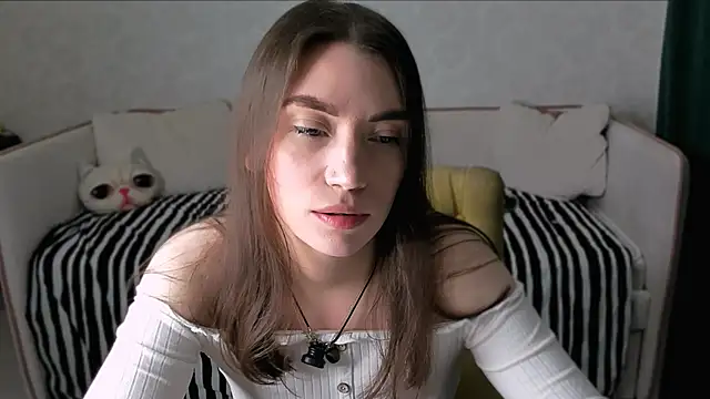 pussyhome2407 online show from March 29, 5:57 pm