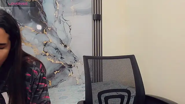 Snapshot of Rubi_30 chatting on November 27, 2:19 pm Rubi 30 online show from November 27, 2:19 pm