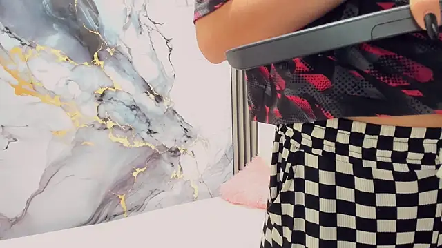 Snapshot of Rubi_30 chatting on December 17, 11:27 am Rubi 30 online show from December 17, 11:27 am