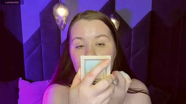 Snapshot of ShedarBrooks chatting on February 14, 5:30 am ShedarBrooks online show from February 14, 5:30 am