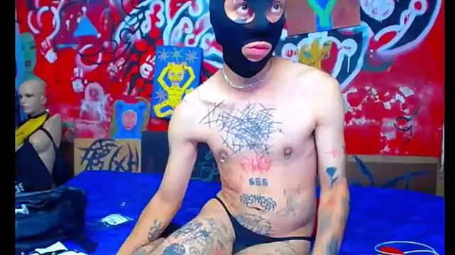 Snapshot of deivid_estrada chatting on September 30, 4:45 pm deivid estrada online show from September 30, 4:45 pm