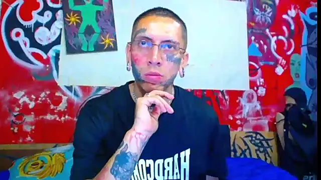 deivid estrada online show from April 13, 4:56 pm