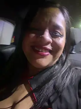 Snapshot of Grifa_Sensual chatting on May 30, 4:20 am Grifa Sensual online show from May 30, 4:20 am