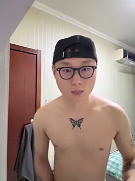 Snapshot of Eric246 chatting on March 6, 3:30 pm Eric246 online show from March 6, 3:30 pm