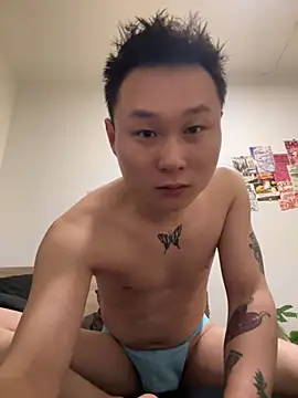 Snapshot of Eric246 chatting on March 31, 3:12 pm Eric246 online show from March 31, 3:12 pm