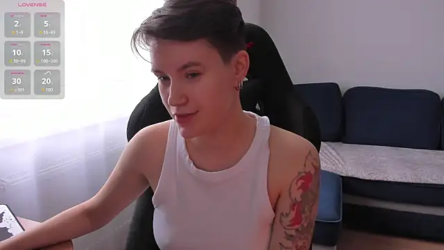 JessieFlower online show from November 8, 9:09 am