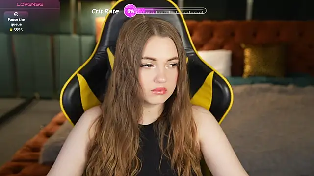Snapshot of Grace_Fantasy chatting on May 5, 10:18 pm Grace Fantasy online show from May 5, 10:18 pm