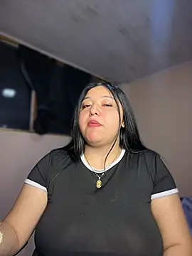 Snapshot of Kym_Owens chatting on May 22, 1:35 am Kym Owens online show from May 22, 1:35 am