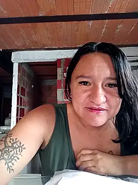 Snapshot of violeeta16 chatting on July 11, 12:08 pm violeeta16 online show from July 11, 12:08 pm