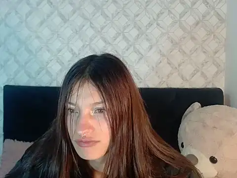 Emma-Wilson online show from November 26, 4:02 am