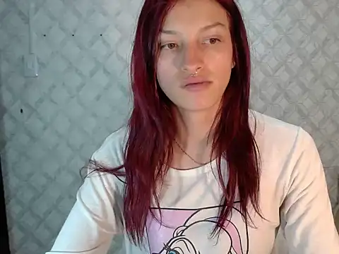 Snapshot of Emma-Wilson chatting on June 17, 4:04 am Emma-Wilson online show from June 17, 4:04 am