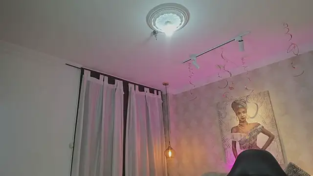 Shantall   online show from February 10, 11:14 am