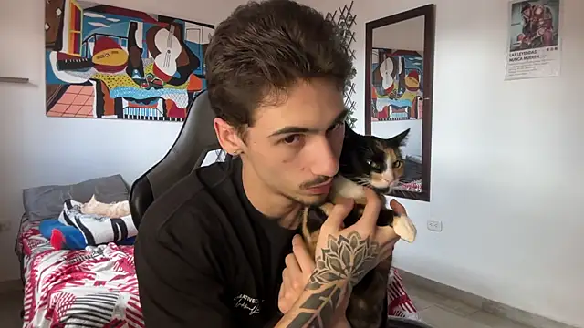 David Brown18 online show from November 25, 4:40 pm