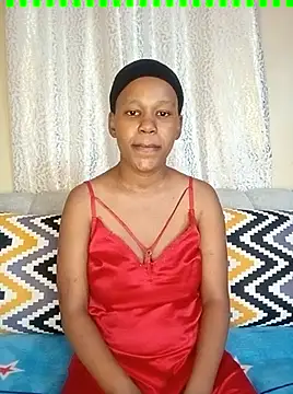 Snapshot of sweet_love002 chatting on March 1, 8:13 am sweet love002 online show from March 1, 8:13 am