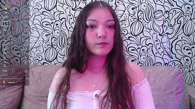 Snapshot of AlisaDevis chatting on June 27, 12:22 pm AlisaDevis online show from June 27, 12:22 pm