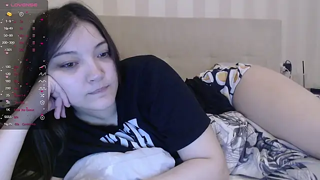 Snapshot of AlisaDevis chatting on July 12, 6:04 am AlisaDevis online show from July 12, 6:04 am