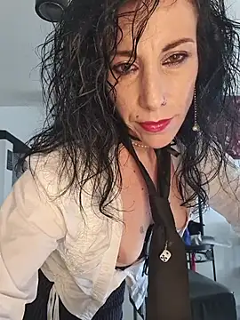 Snapshot of freyamoret chatting on June 3, 11:02 am freyamoret online show from June 3, 11:02 am