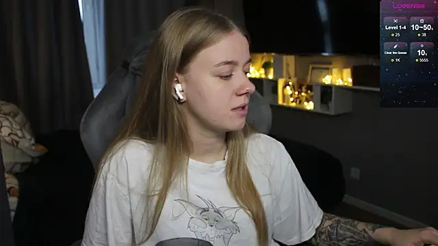 candy maggie online show from January 14, 11:20 am