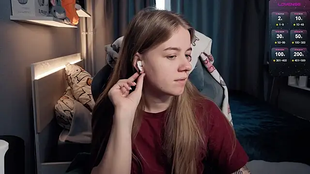 candy maggie online show from January 30, 11:11 am