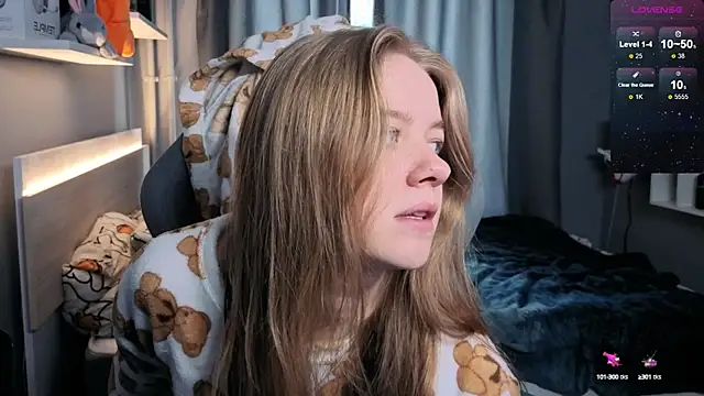 candy maggie online show from February 18, 9:10 am