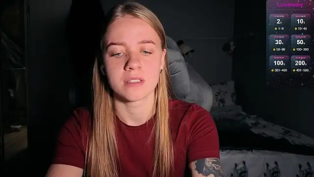 candy maggie online show from September 19, 6:30 pm