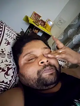 julywwrt online show from March 31, 9:48 pm