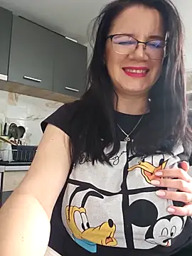 KristenVega online show from March 5, 12:45 pm