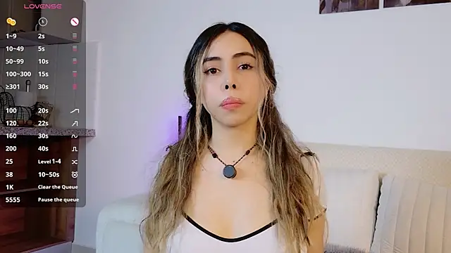 AMELIETARSON online show from November 21, 7:45 pm