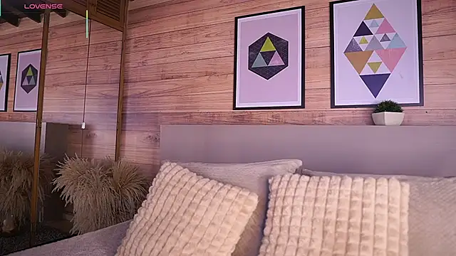 Snapshot of AmmyScott chatting on November 6, 10:43 pm AmmyScott online show from November 6, 10:43 pm