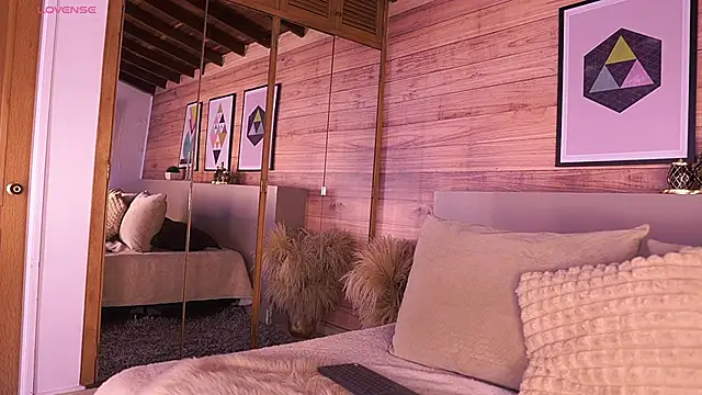 Snapshot of AmmyScott chatting on March 2, 7:43 pm AmmyScott online show from March 2, 7:43 pm