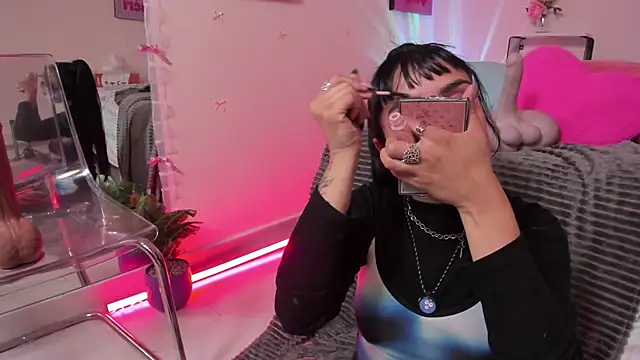 MaveParks  online show from January 16, 11:47 am