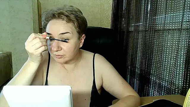 Ellarossxxx online show from September 23, 8:50 am