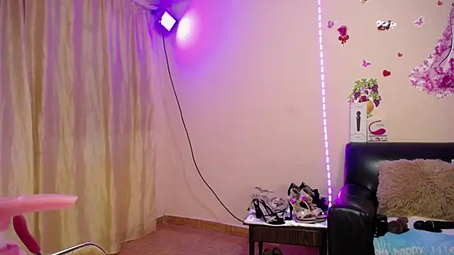 ashlei  online show from January 12, 12:28 am