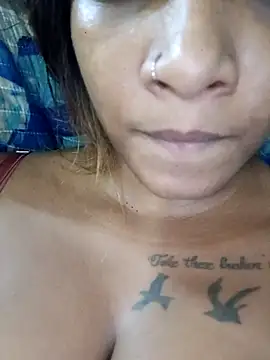 Indianqueen03 online show from March 12, 5:52 pm