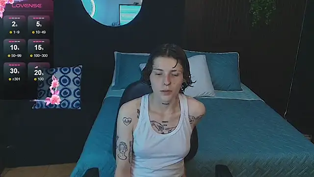 pretty cristal69 online show from December 20, 1:02 am