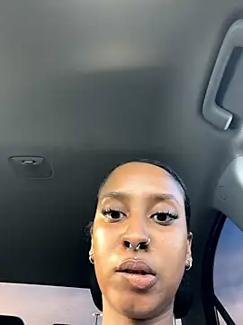 Your Paris online show from January 12, 7:30 pm