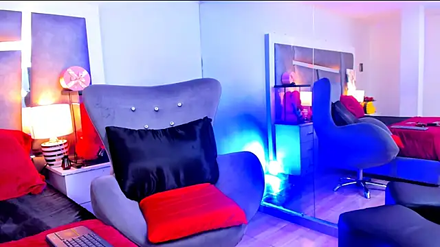 Evangeline Taylorr online show from March 13, 11:16 pm