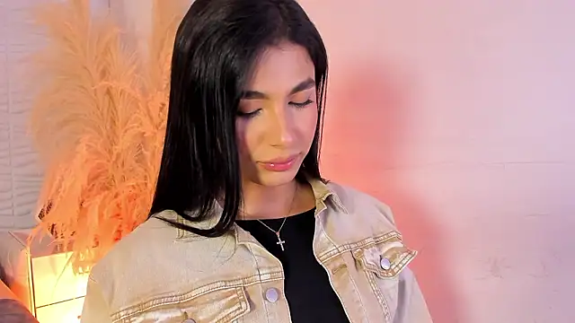 IsabelleFoxx  online show from March 10, 10:59 pm