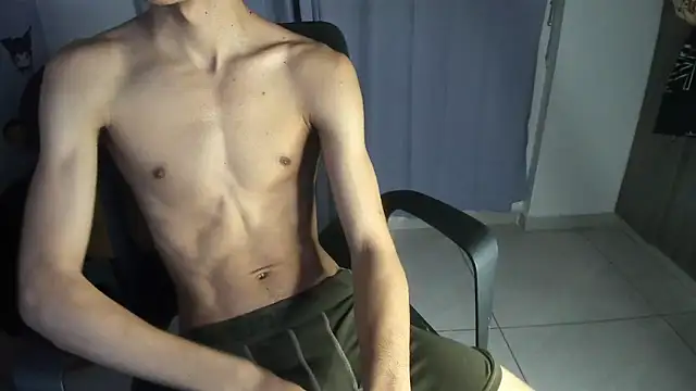 isaaclatino online show from October 24, 11:23 pm