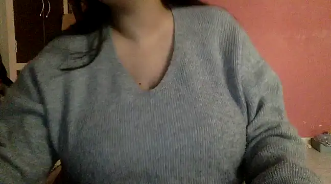 gaminggirll online show from February 2, 3:54 am