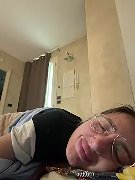 casalinga88 online show from March 21, 5:56 am