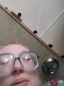 xWhoreAbleX Pika online show from November 12, 8:41 pm