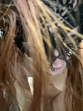 Miacarry online show from February 7, 9:07 pm