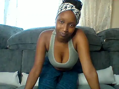 Snapshot of Daddies_lover chatting on June 26, 12:09 pm Daddies lover online show from June 26, 12:09 pm