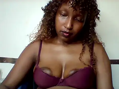 Snapshot of Daddies_lover chatting on July 19, 6:55 pm Daddies lover online show from July 19, 6:55 pm