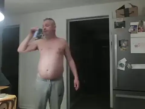 Snapshot of keiferkriss chatting on February 14, 11:31 pm keiferkriss online show from February 14, 11:31 pm