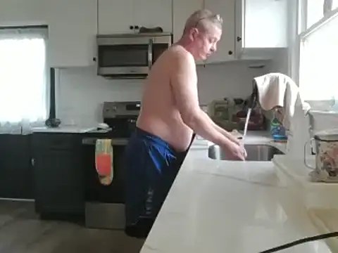 Snapshot of keiferkriss chatting on March 10, 7:40 pm keiferkriss online show from March 10, 7:40 pm