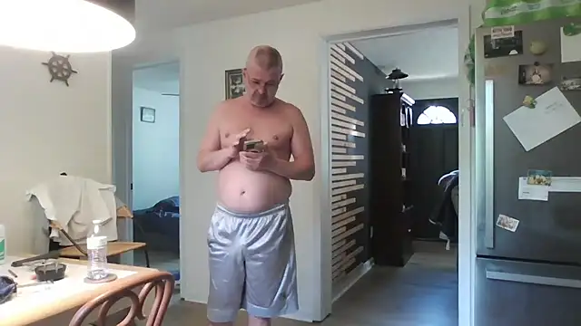 Snapshot of keiferkriss chatting on September 15, 5:57 pm keiferkriss online show from September 15, 5:57 pm